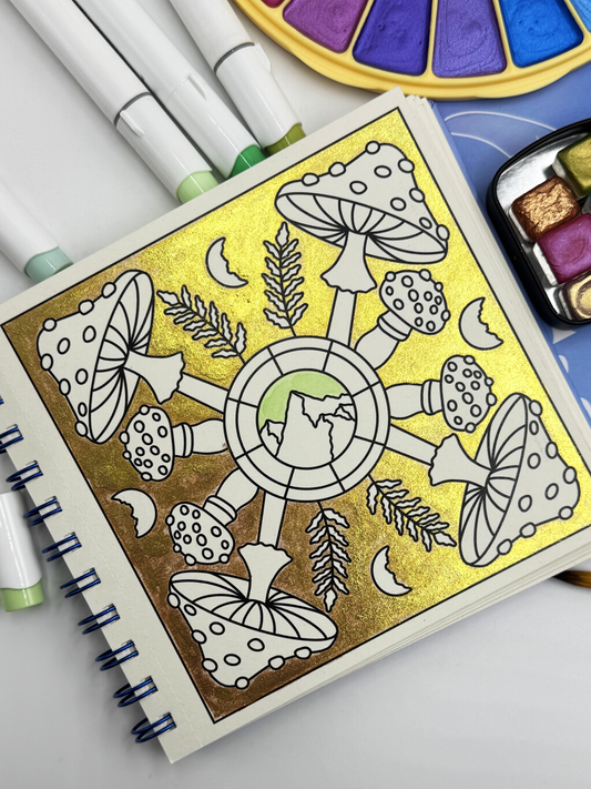 BOX 1: ENCANTO ESENCIAL (incluye saco coloreable + postales)